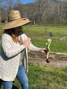 From Field to Gathering: Bringing the First Blooms to Atlanta Maggie